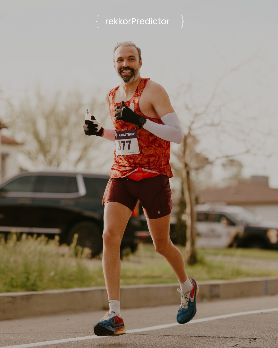 Juan corriendo en maratón